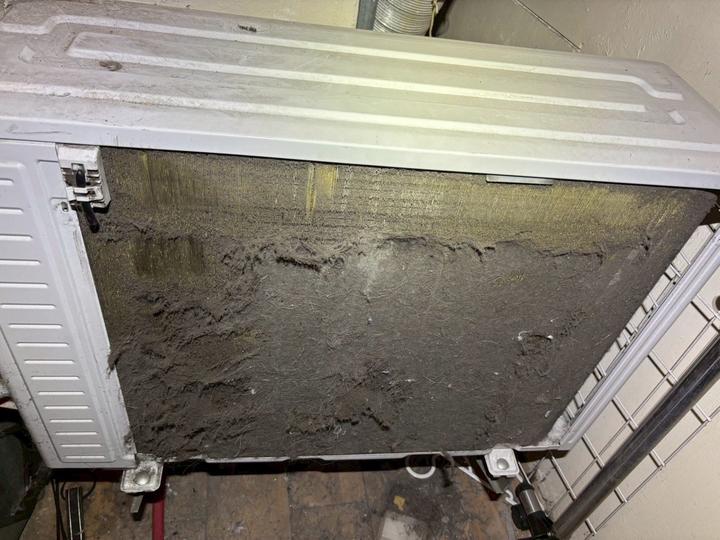 台中北區分離式冷氣清洗一台 