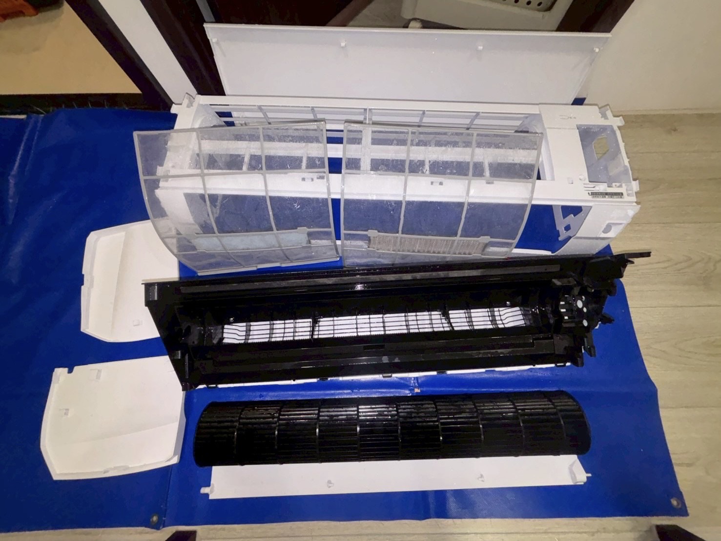 台中北屯住宅 富士通分離式冷氣清洗一台