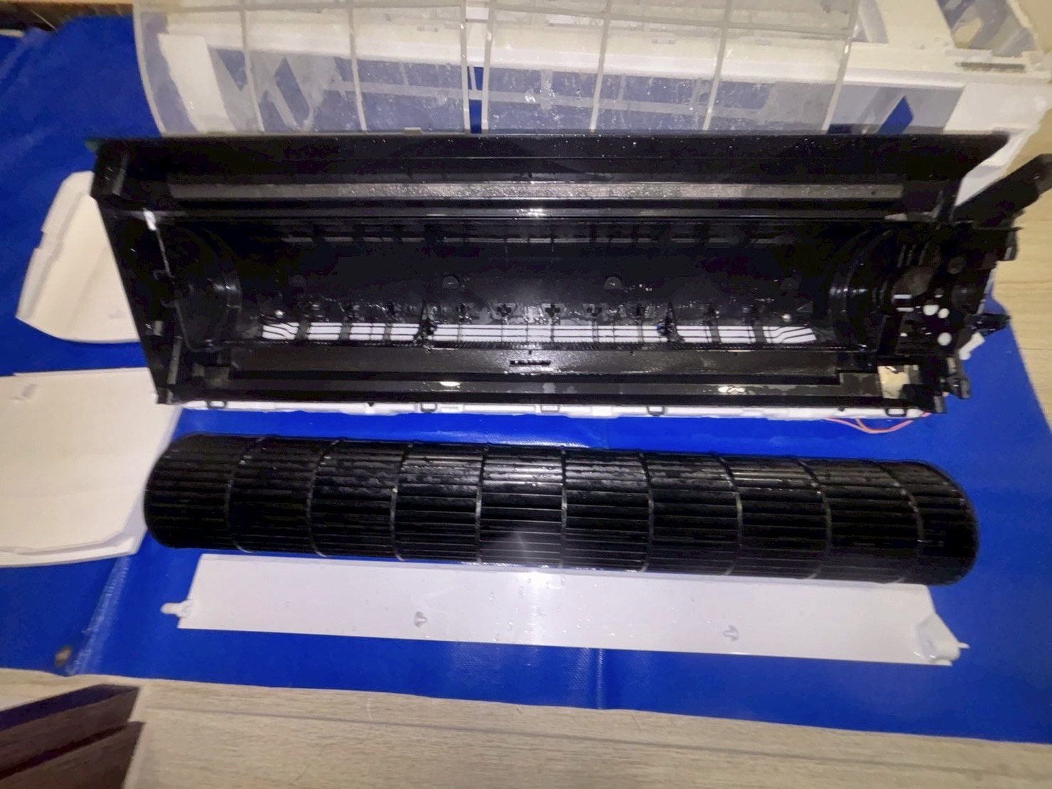 台中北屯住宅 富士通分離式冷氣清洗一台