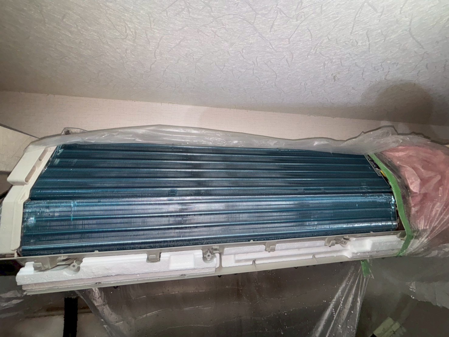 台中西區分離式冷氣清洗三台