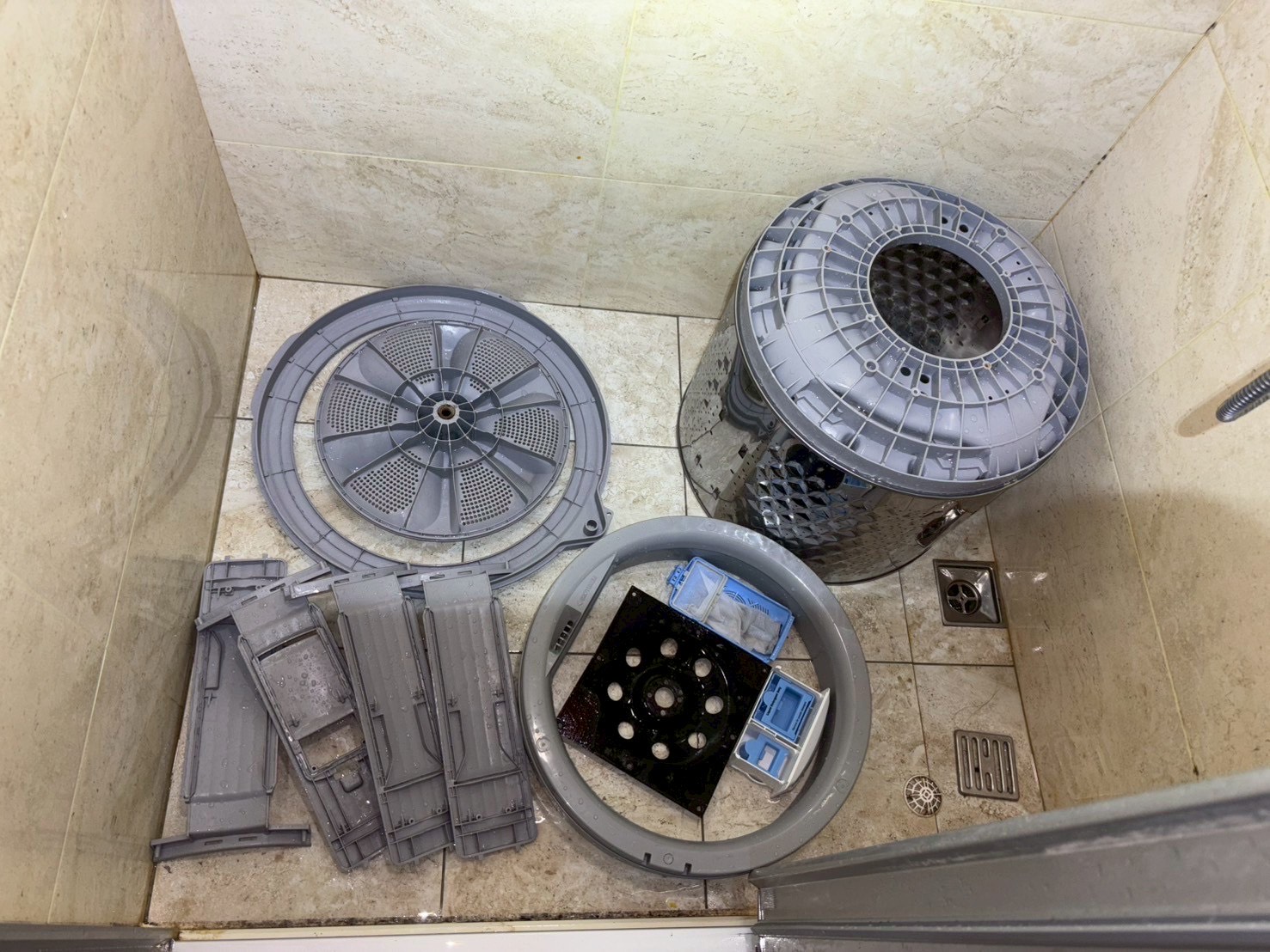 台中南屯直立式洗衣機清洗 