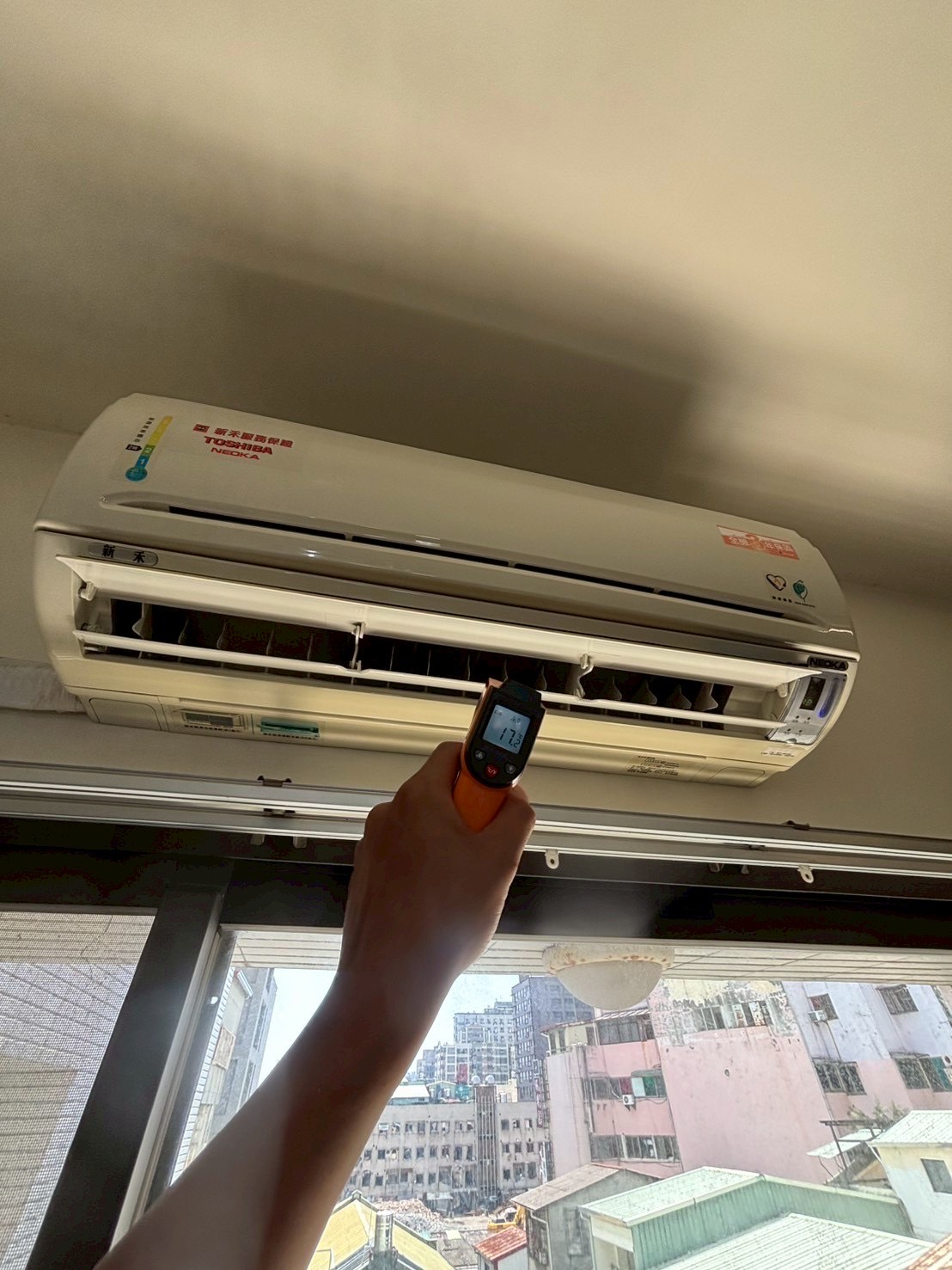 台中北區分離式冷氣清洗一台