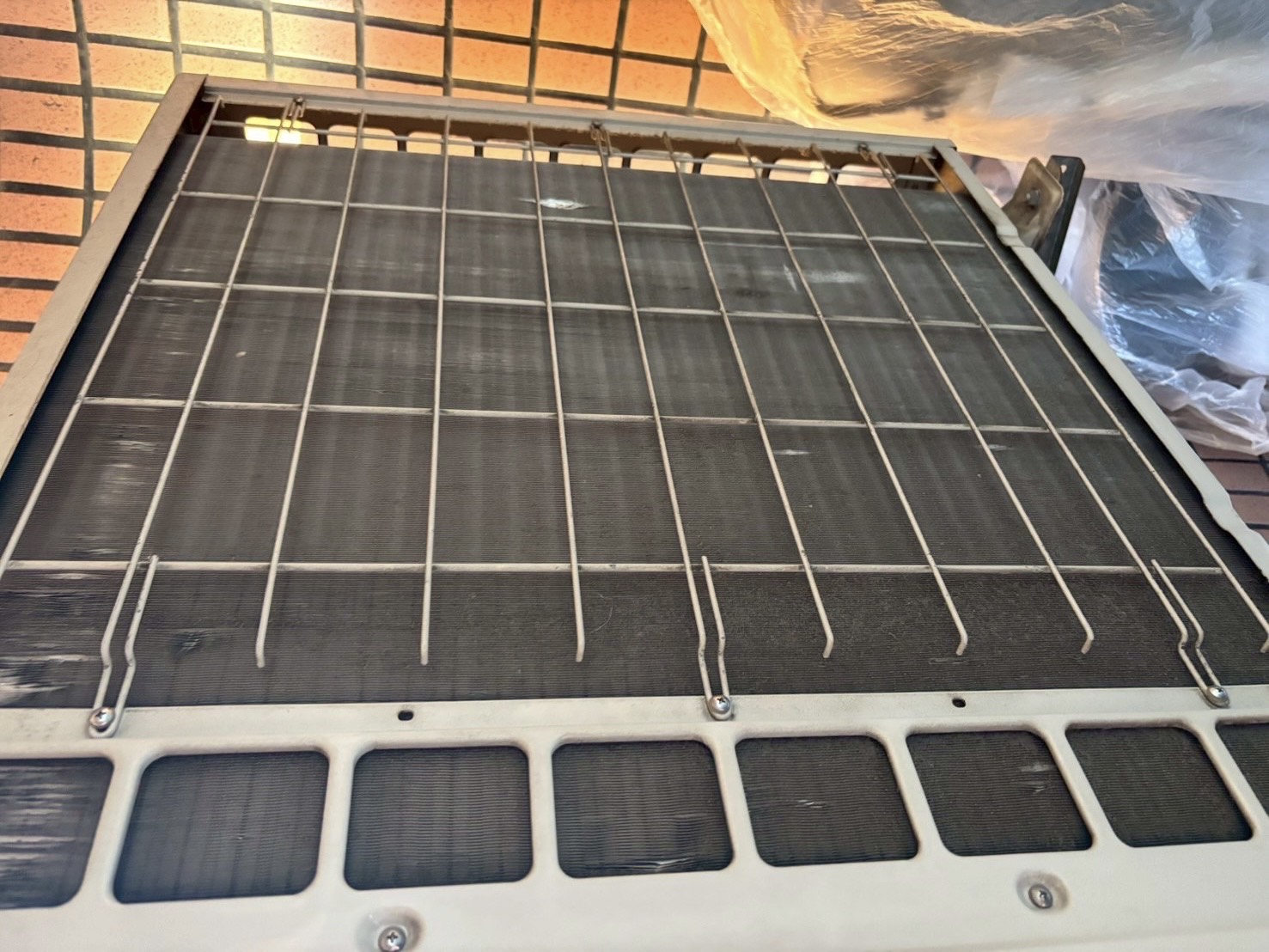 台中西屯分離式冷氣清洗一台