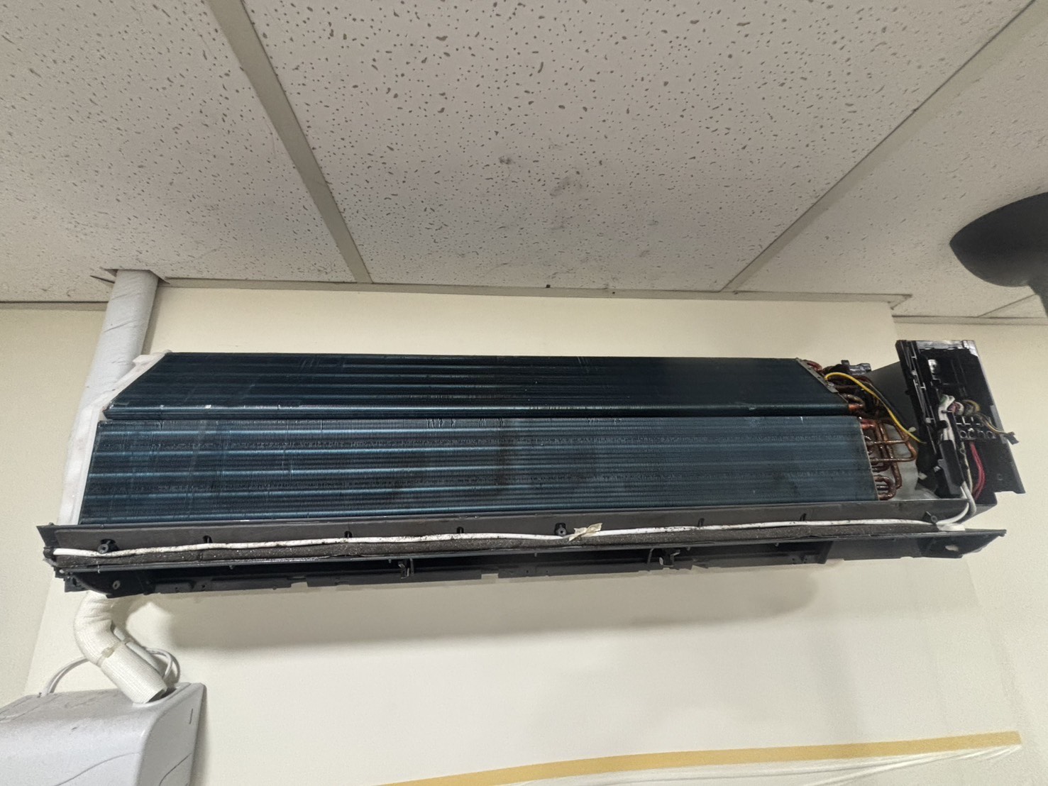 台中北屯區分離式冷氣清洗一台