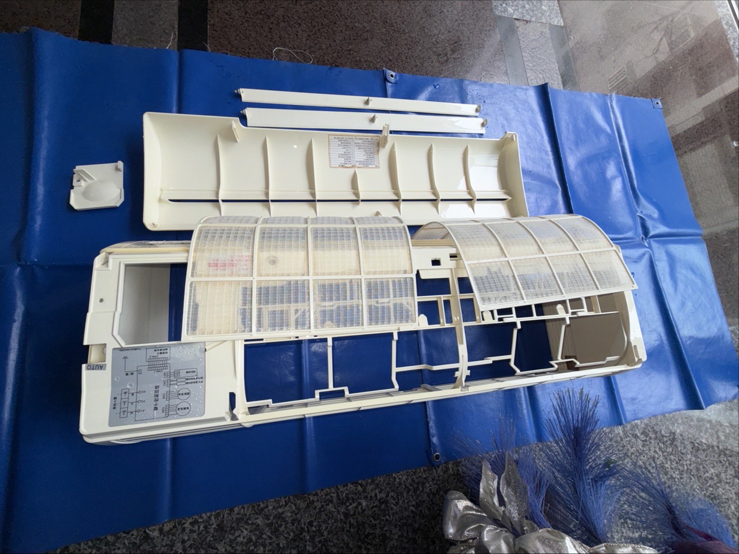 台中西屯不二家 分離式冷氣清洗