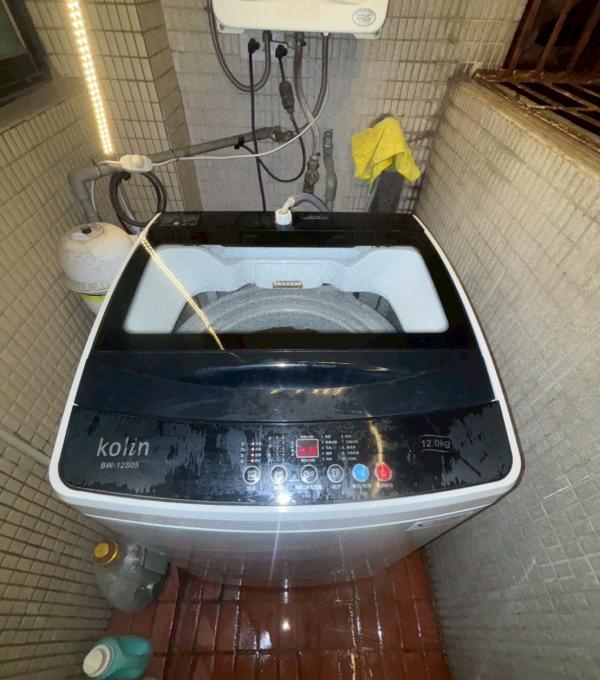 台中西屯直立式洗衣機清洗一台 廣潔家電清洗 冷氣清洗 洗衣機清洗 水塔清洗