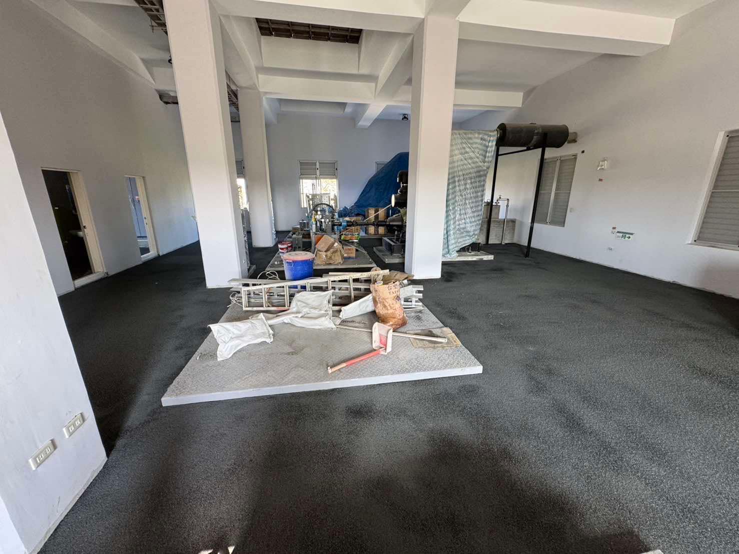 台南仁德廠房FRP-EPOXY強化地坪