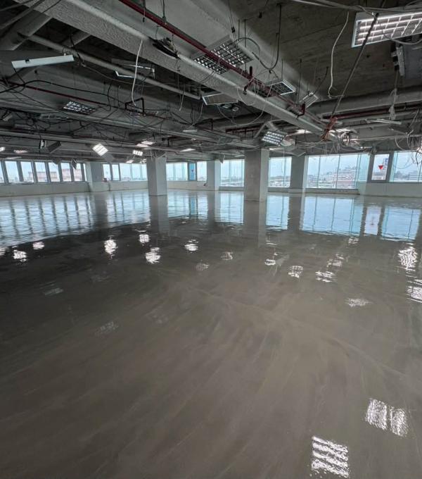 南山商辦大樓 自平泥地坪工程 | 晉躍有限公司 EPOXY