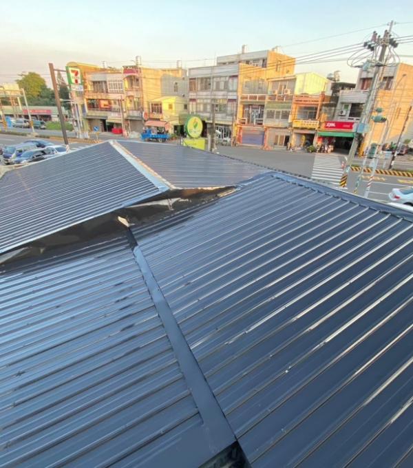 台南鹽水農會-屋頂浪板漆面翻新 晉躍有限公司EPOXY
